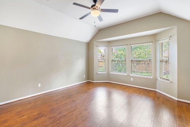 Building Photo - 31010 N Head Dr