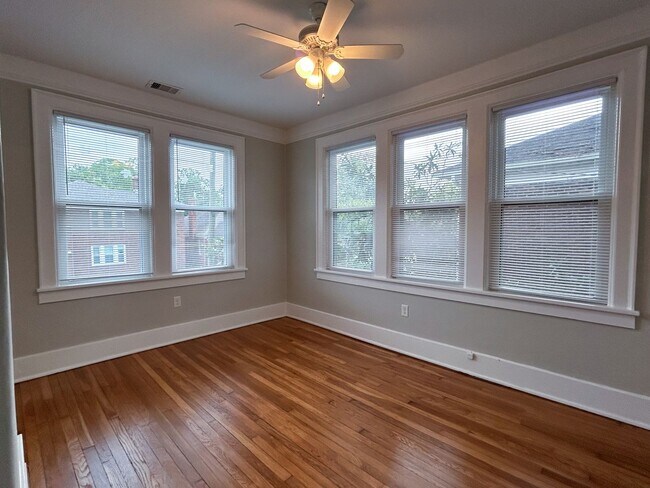 Building Photo - 505 E 51st St