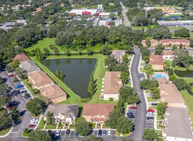 Building Photo - Quality Townhome In Convenient Location!