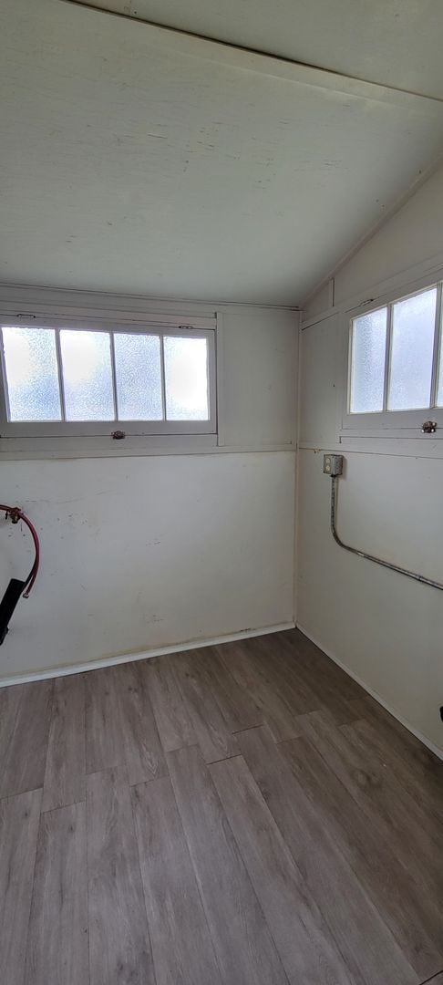 Building Photo - Anderson Home With Lots Of Character!  2 Bedroom 1 Bath With Carport and Shop