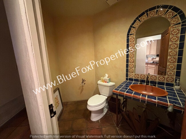 Building Photo - 5661 E Shadow View Ct