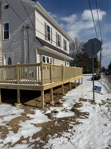 Building Photo - 1235 Bloom Rd