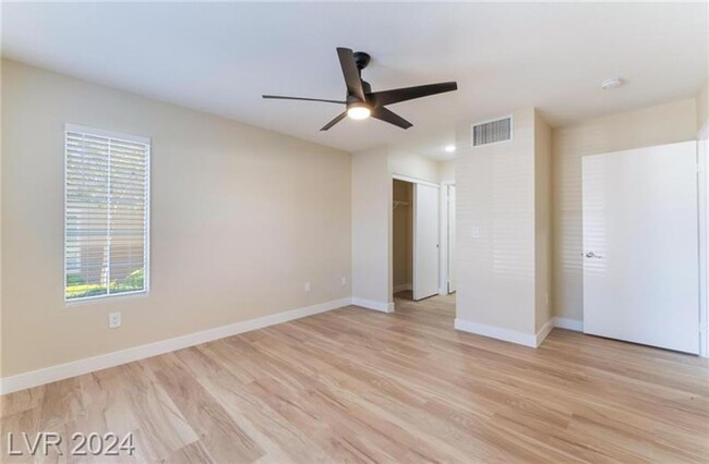 Building Photo - Remodeled Downstairs 2-Bedroom / 2-Bathroo...