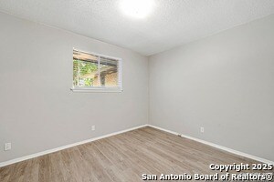 Building Photo - 2105 Darwin Dr
