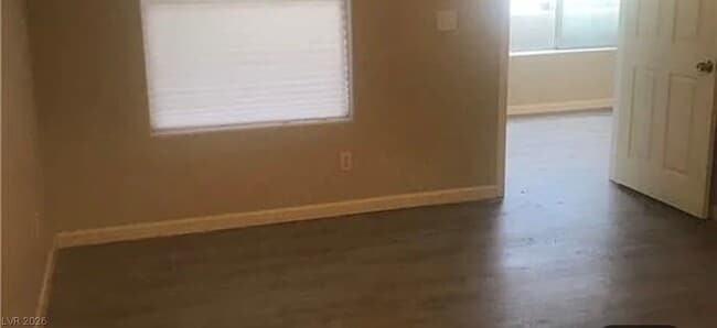 Building Photo - 700 Capri Dr