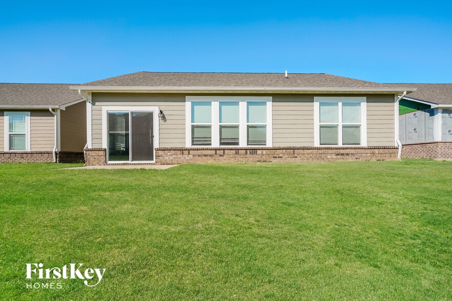 Building Photo - 13390 N Carefree Ct