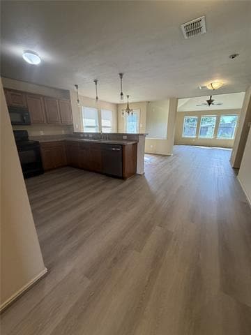 Building Photo - 616 Overton Dr