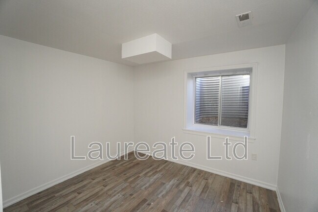 Building Photo - 4776 Blackhawk Wy