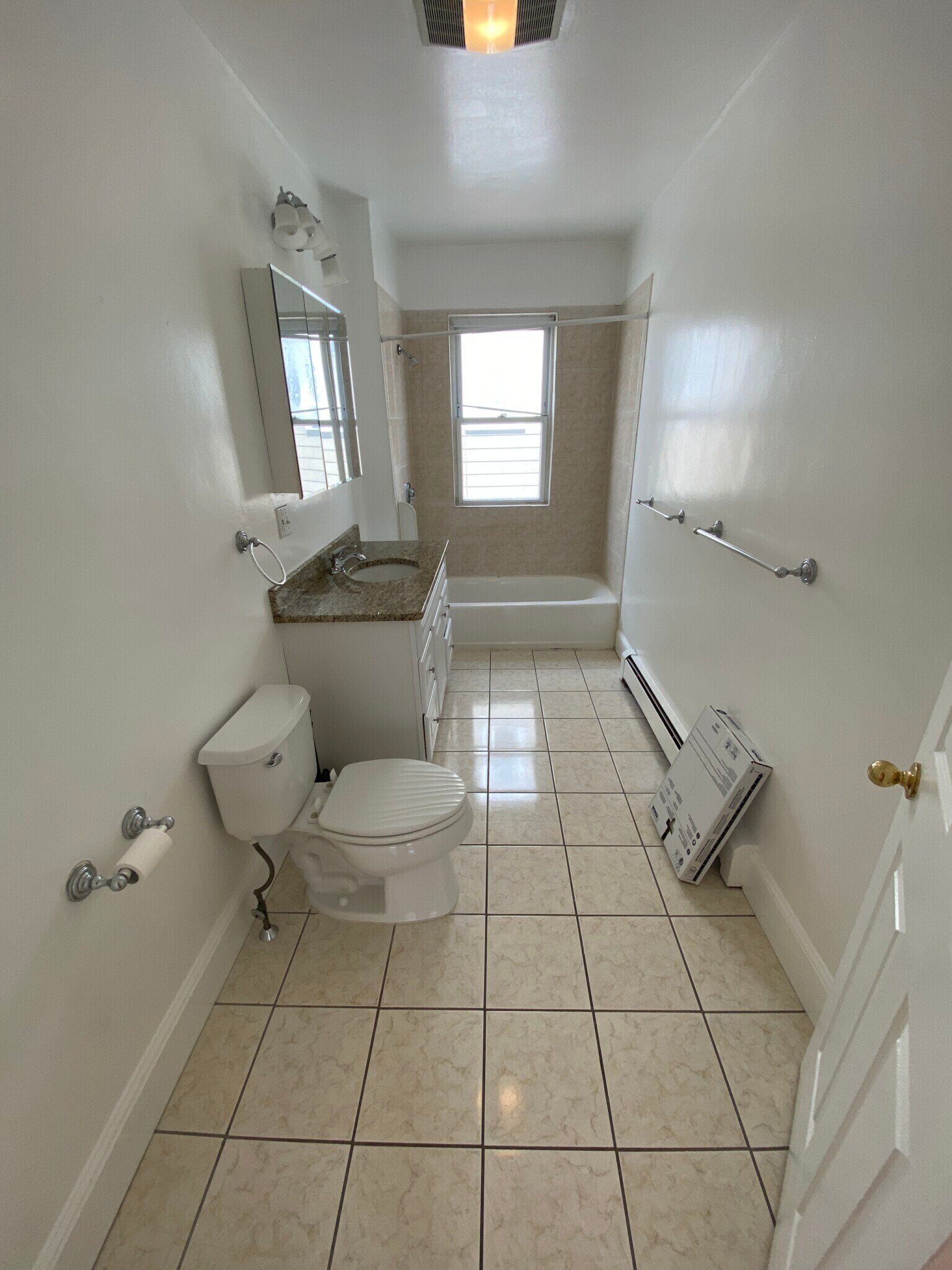 Building Photo - 106 Glenwood Rd