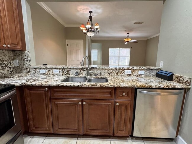 Building Photo - 1916 Beacon Bay Ct