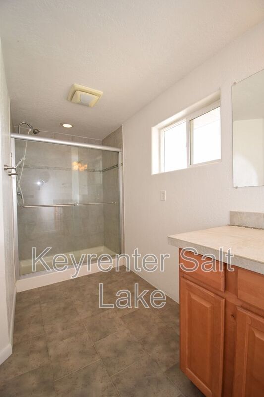 Building Photo - 12898 S 300 E