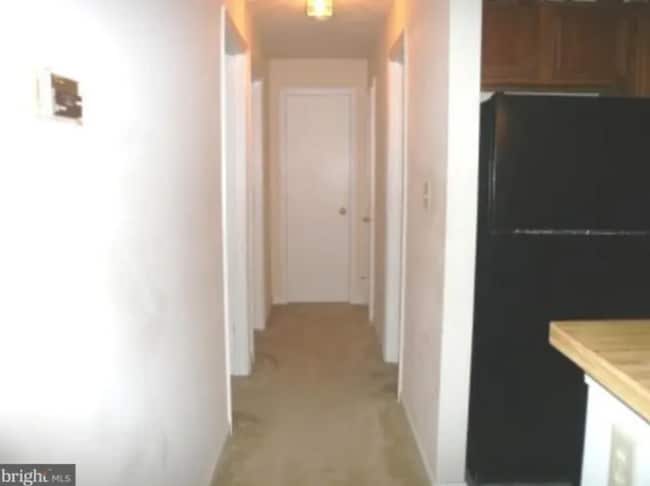 Building Photo - 200 Grosvenor Ln