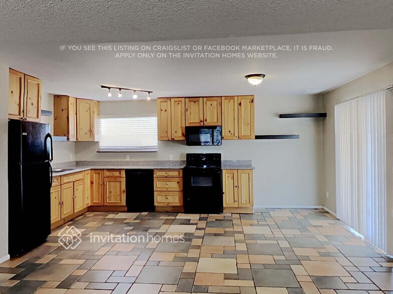 Building Photo - 13830 N 47th Ave
