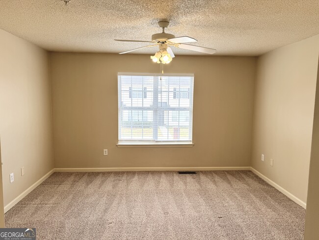 Building Photo - 115 Odyssey Turn NW