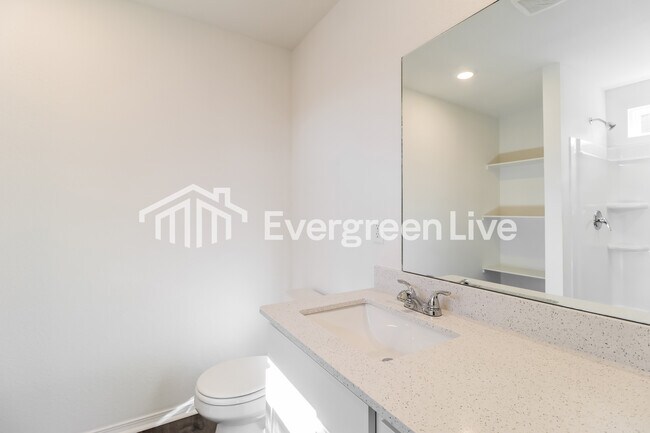 Building Photo - 16 Sourdough Crk Ln