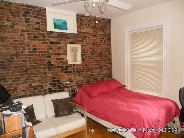 Building Photo - 40 Anderson St