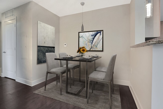 Building Photo - 3600 S Glebe Rd