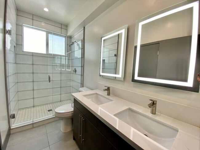 Building Photo - 6437 86th