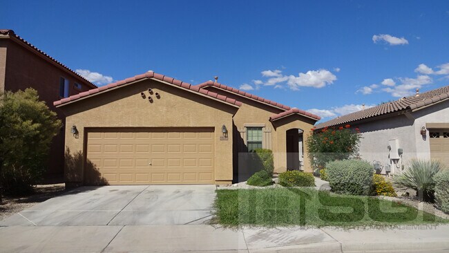 Building Photo - Beautiful split floorplan in a great neigh...