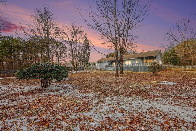 Building Photo - 1760 Jacobs Way