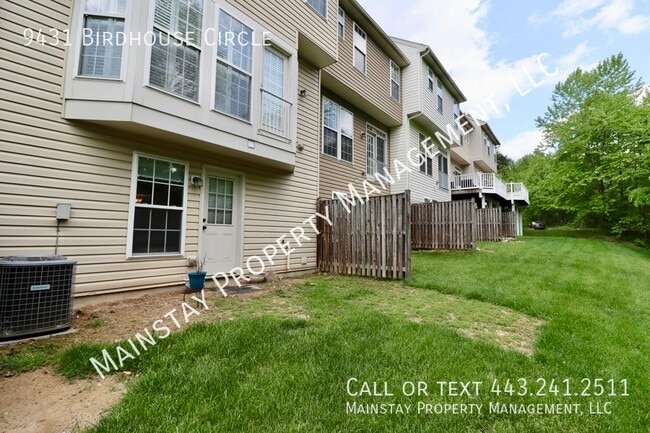 Building Photo - 9431 Birdhouse Cir