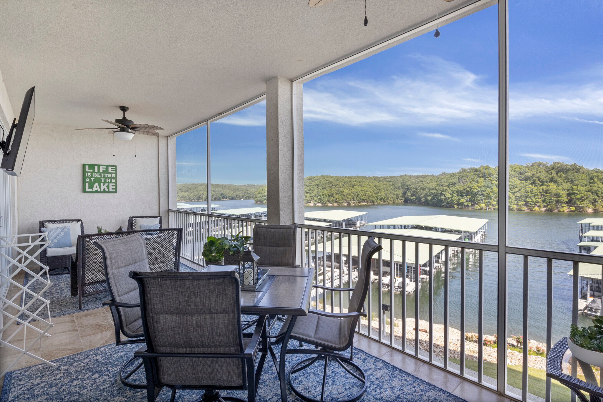 Building Photo - 4800 Eagleview Dr