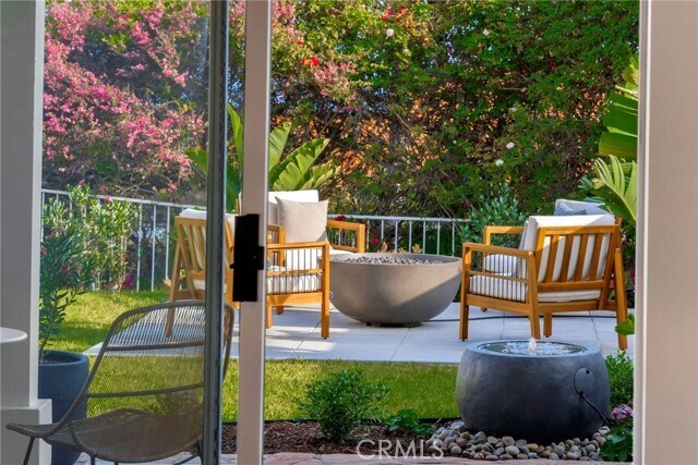 Building Photo - 24976 Sea Crest Dr