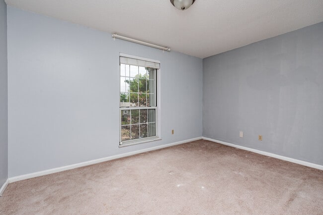 Bedroom #3 (Upper Level) - 4329 Chateau de Ville Dr