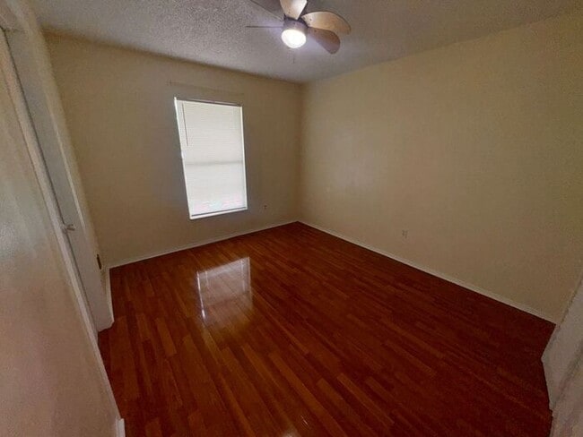 Building Photo - 3651 N Goldenrod Rd