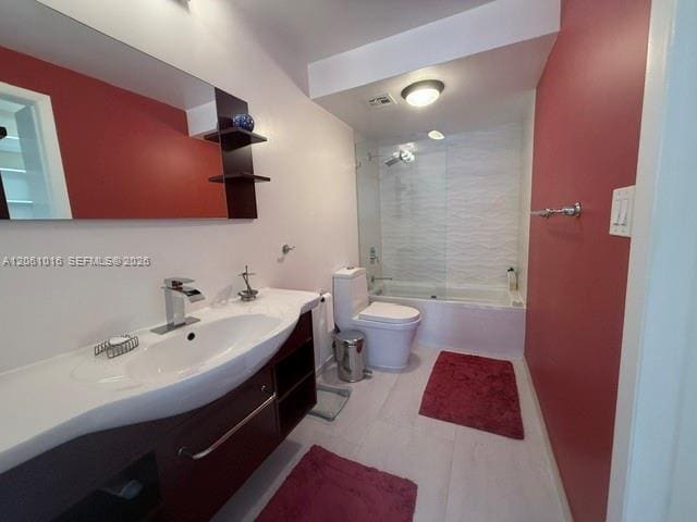 Building Photo - 1440 Brickell Bay Dr