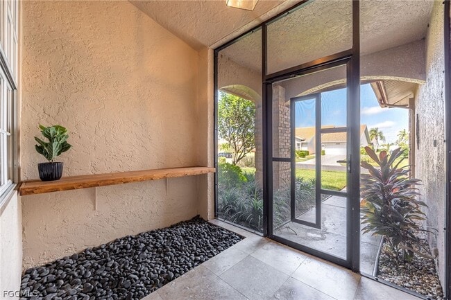 Building Photo - 12881 Kelly Bay Ct