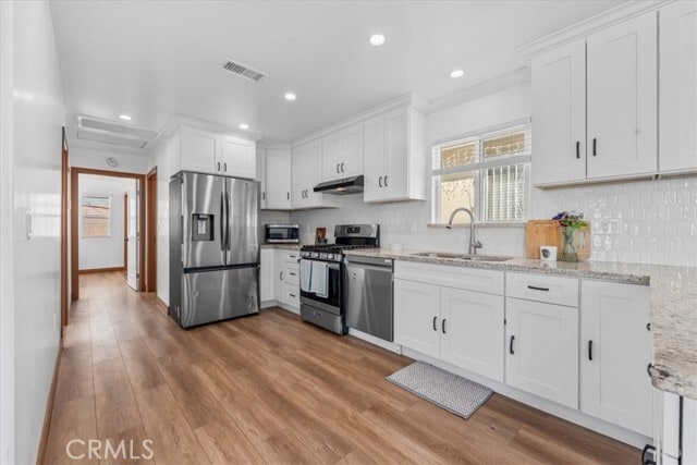 Building Photo - 707 N Park Ave