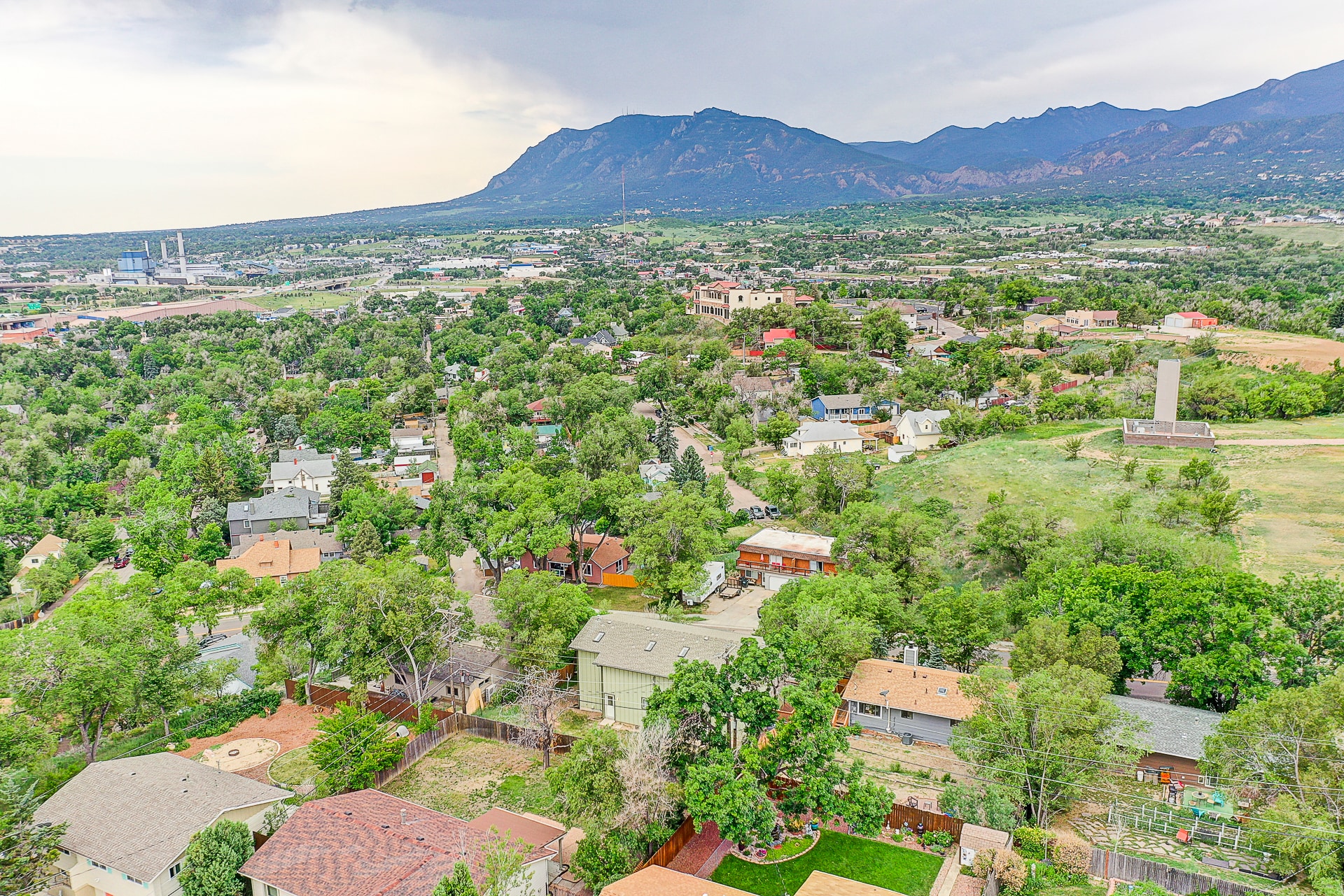 Building Photo - 619 Manitou Blvd