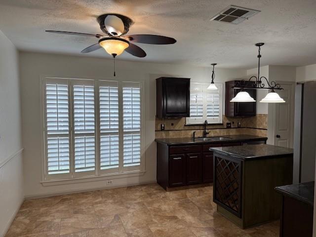 Building Photo - 9714 Chiselhurst Dr