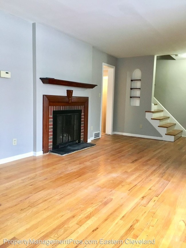 Building Photo - 4 br, 1.5 bath House - 5295 Edenhurst Rd.