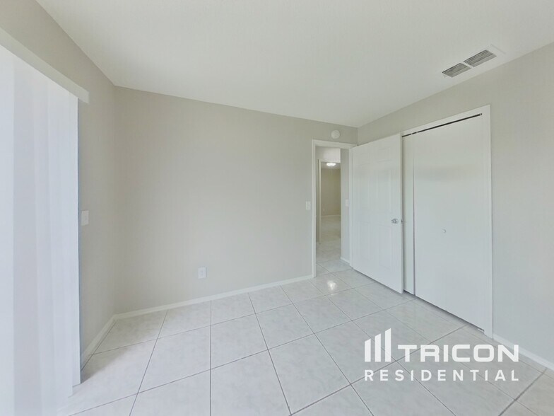 Building Photo - 7812 Sagebrush Pl