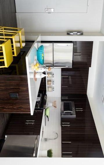 Building Photo - 219 Western Ave