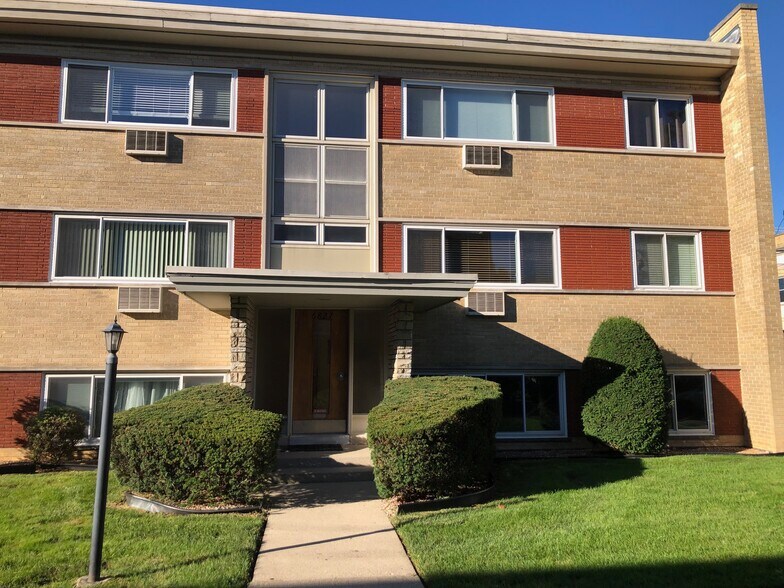 Building Photo - 6827 W Raven St