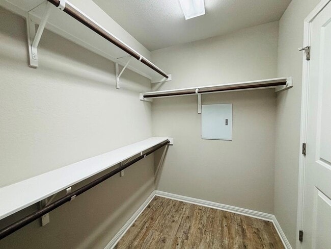 Building Photo - 1305 Bear Peak Ln