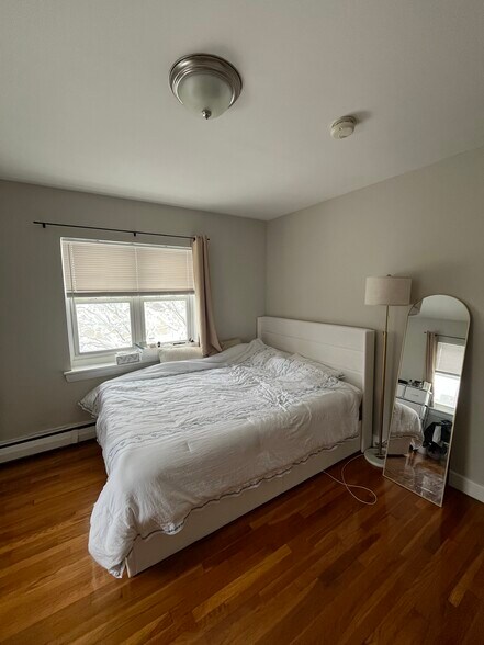 Building Photo - 69 Chiswick Rd