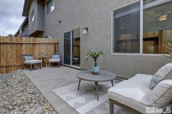 Building Photo - 1252 Saltern Dr