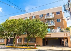 Building Photo - 10 Palisade Ave