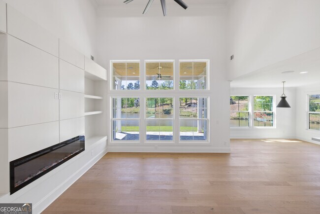 Building Photo - 1270 Glen Eagle Dr