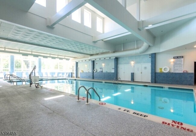 Building Photo - 3103 Franklin Ln