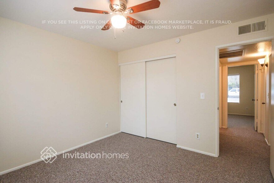 Building Photo - 3630 W Carla Vista Dr