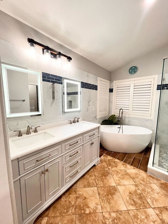 Building Photo - Beautiful Home in Westminster for Lease