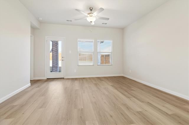 Building Photo - 520 Blanton St