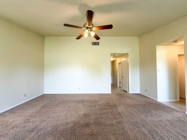 Building Photo - Available NOW!!!! Gorgeous 3 bedroom, 2 bath, 2 car garage home with a fireplace, privacy fenced ...