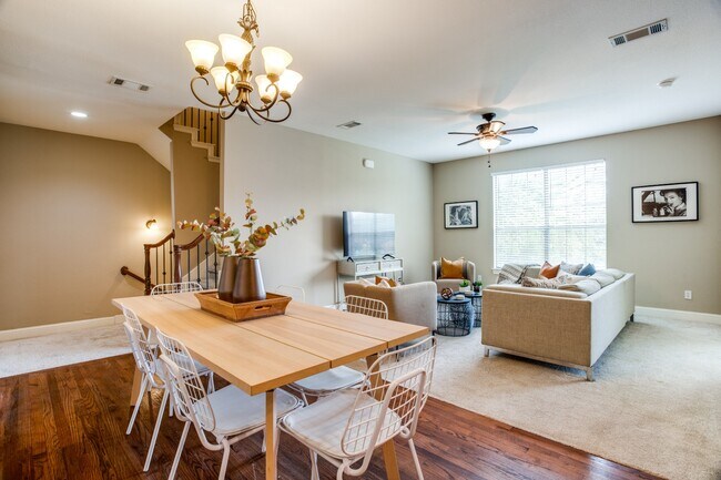 Building Photo - Furnished Two-Bedroom on Halcyon Place | Old East Dallas