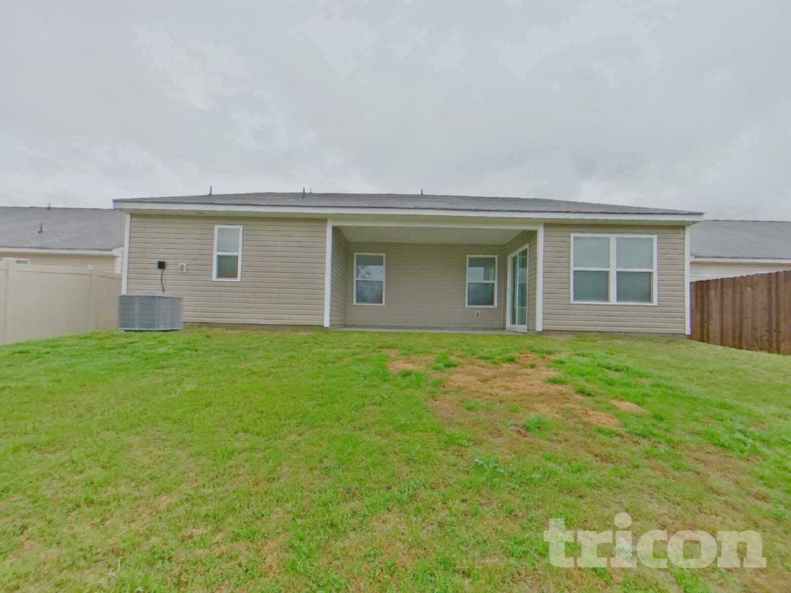 Building Photo - 202 Sundew Rd